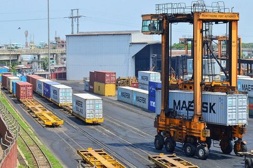 孟加拉國卡車司機罷工持續 全國貨物運輸陷入停滯